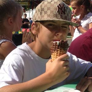 Meet your Posher, Justin